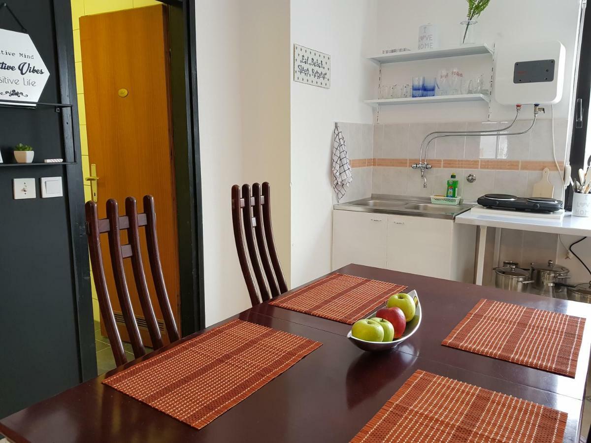 Apartamento Casa Nostra Funtana Habitación foto